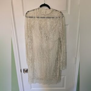 Popilush Off White Two Piece Lace Dress
